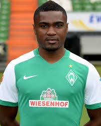 Cédric Makiadi Mapuata prend les commandes de l’équipe Vert et Blanc de Werder de Brême (Bundesliga) des moins de 16 ans