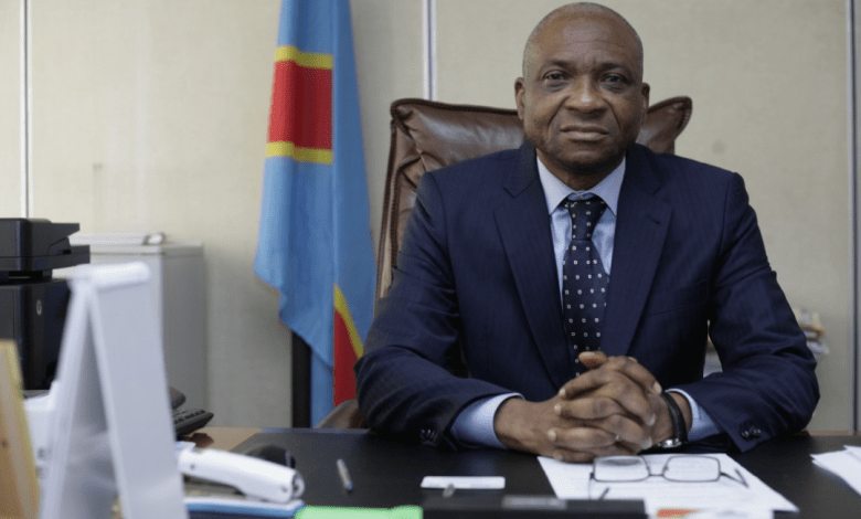 Sonahydroc : Hubert Miyimi reste blanchi de la cabane montée contre lui.