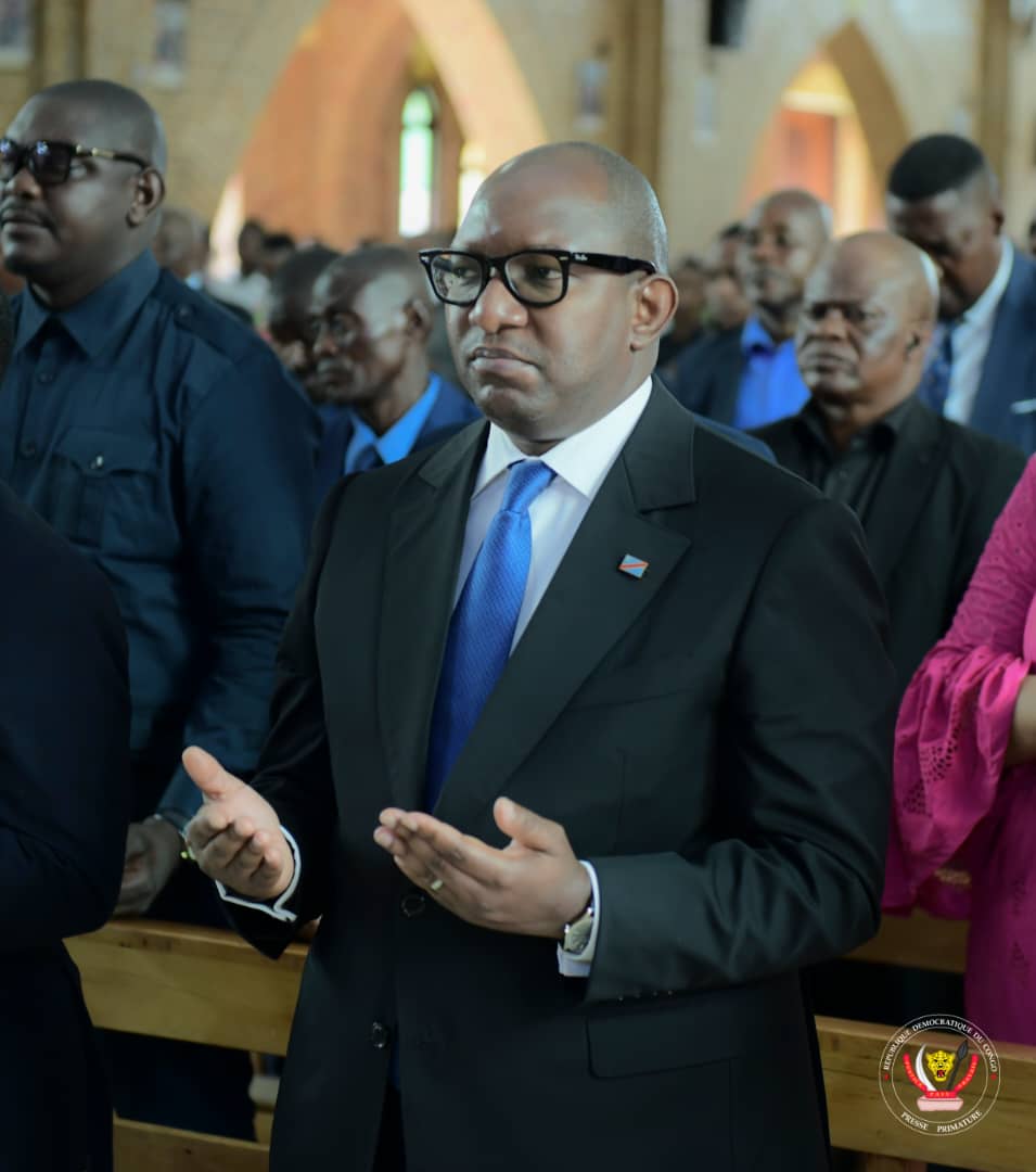 RDC : Le premier ministre, Sama Lukonde prend part à la messe d’action de grâce en mémoire du Pape émérite Benoît XVI