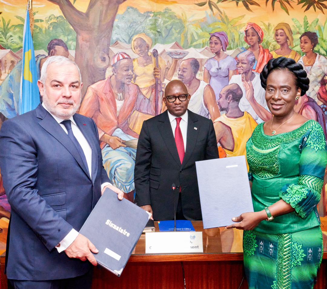Modernisation du port de Matadi : Sama Lukonde préside la séance de signature du PV de poursuite des négociations entre la SCTP et le Groupe MSC