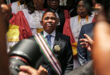 Madagascar : le chef de la junte dissout le gouvernement et relance l’incertitude politique